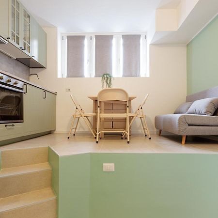 Insubria Park - Pastel Color Apartment! Милано Екстериор снимка