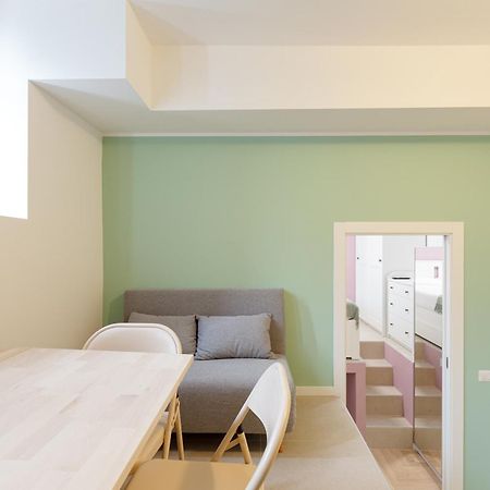 Insubria Park - Pastel Color Apartment! Милано Екстериор снимка